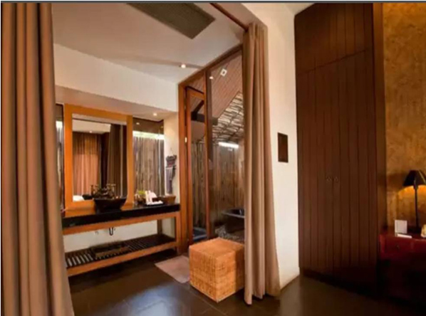 Guti Resort & Spa Hua Hin (By AKA) 
บรรยากาศสงบเงียบวิว เป็นภูเขาแบบพาโนรามา พร้อมด้วยสิ่งอำนวยความสะดวกครบครัน 
